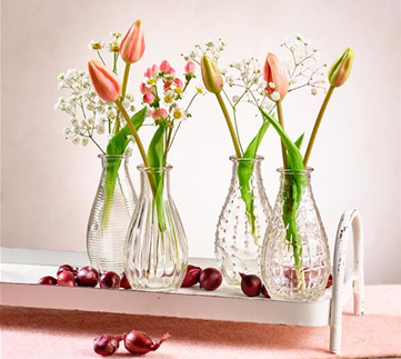 Schnittige Tischdekoration